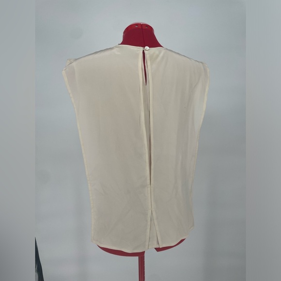 Vintage Silk Cream Layered Sleeveless Blouse - Picture 6 of 11